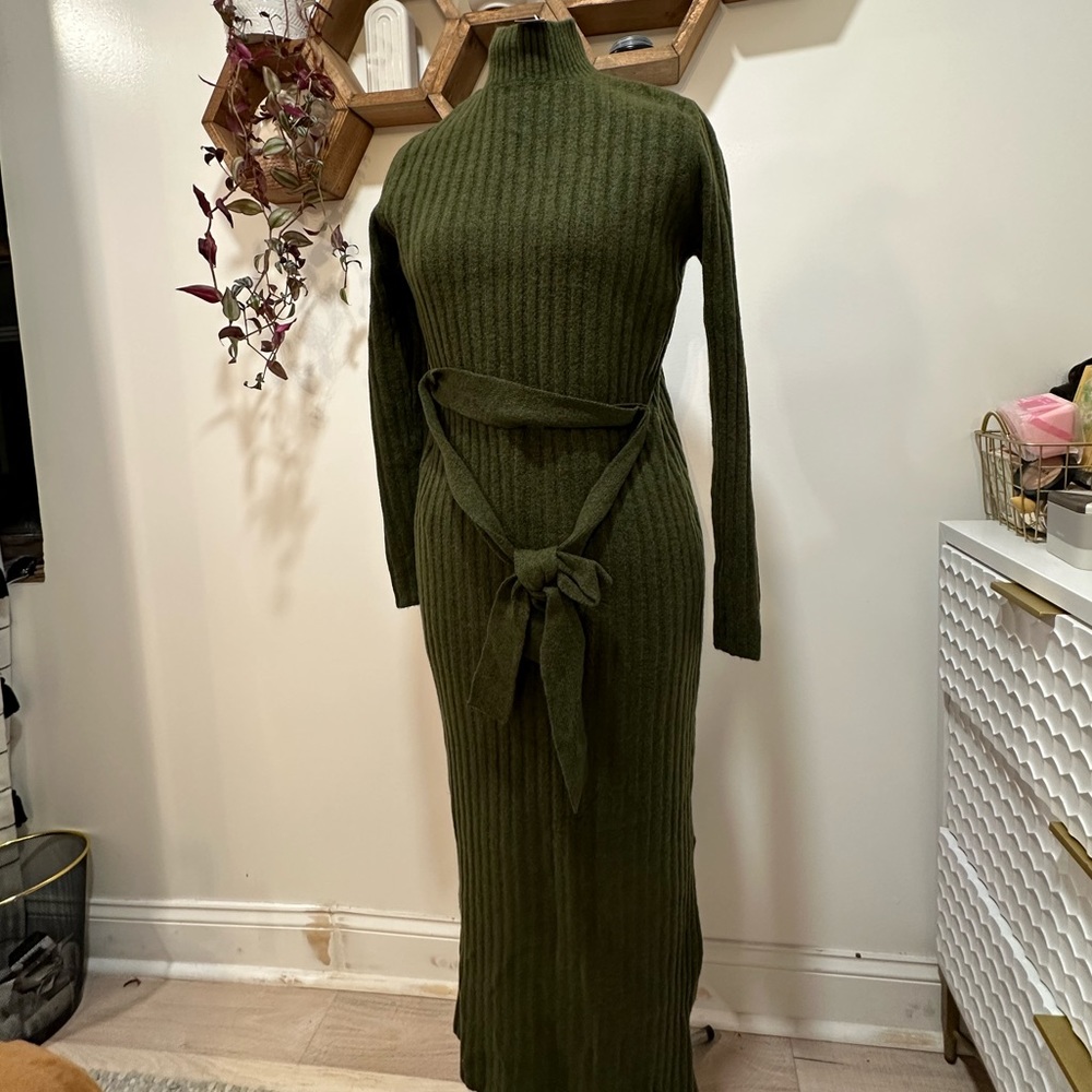 Loft dress